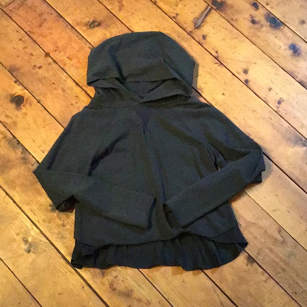 Lululemon cropped hoodie.